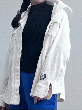 ☁️ Victoria’s Secret PINK Fleece Button-Up Shacket